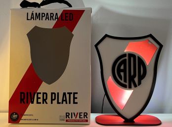 Velador De River